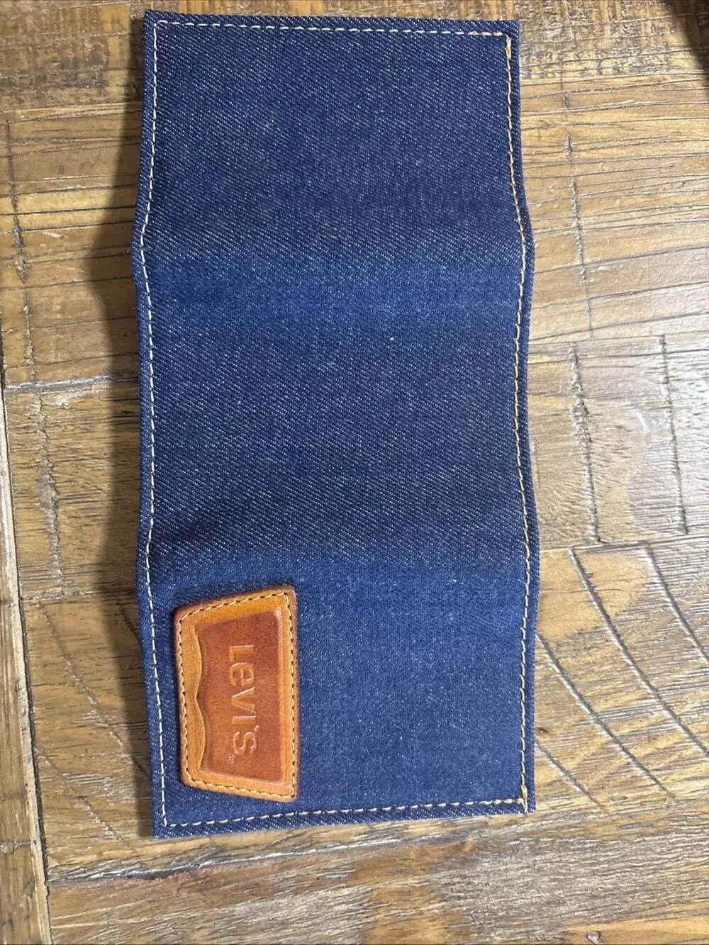 Levi’s 60’s 70’s Style 233-60 Tri-Fold Denim Wallet Deadstock NWT